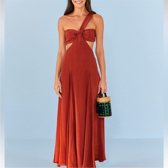 FARM Rio Dresses & Skirts - NWT Farm Rio Plunge Neckline Midi Length Dress- Size Large